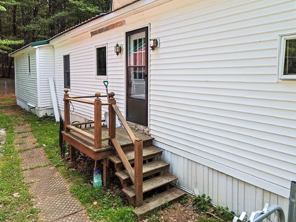 35 Abbott Road Albion ME 04910