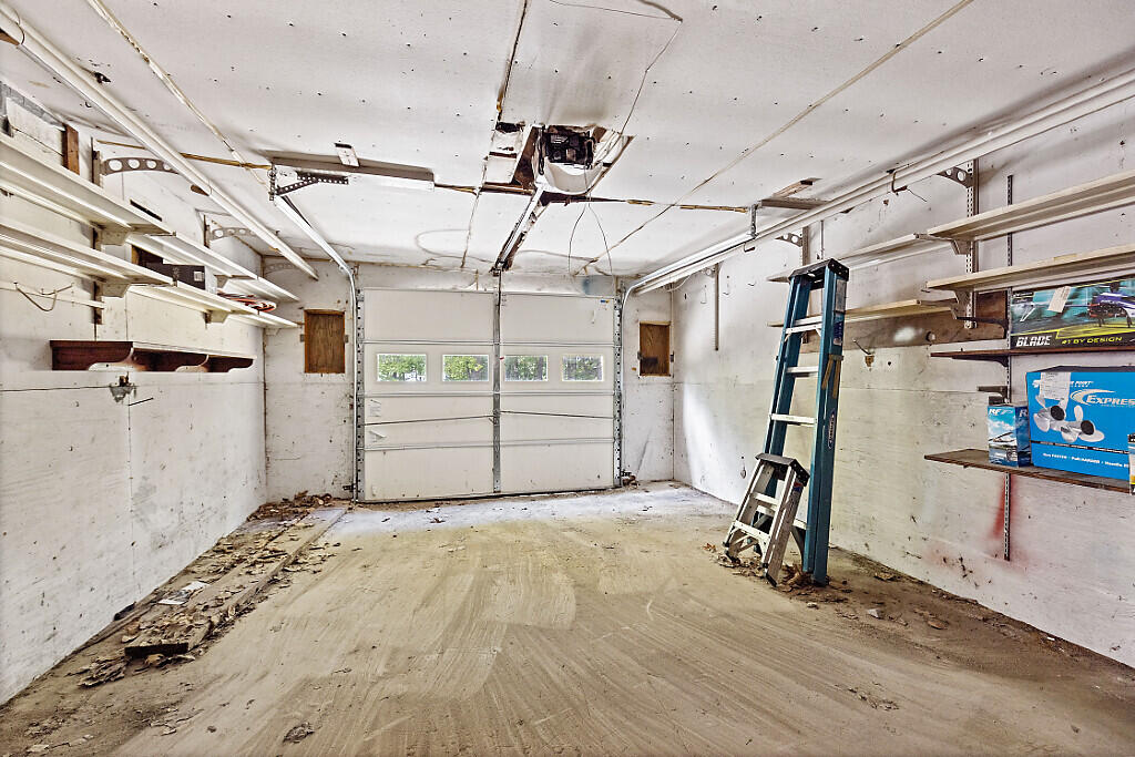 35 Abbott Road Albion ME 04910