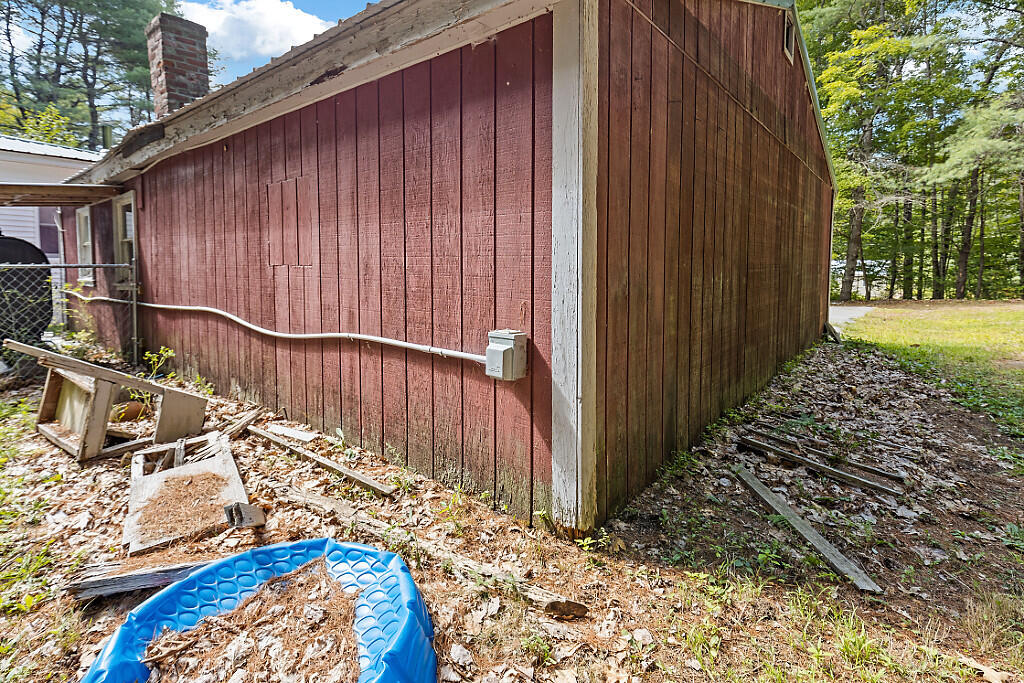 35 Abbott Road Albion ME 04910