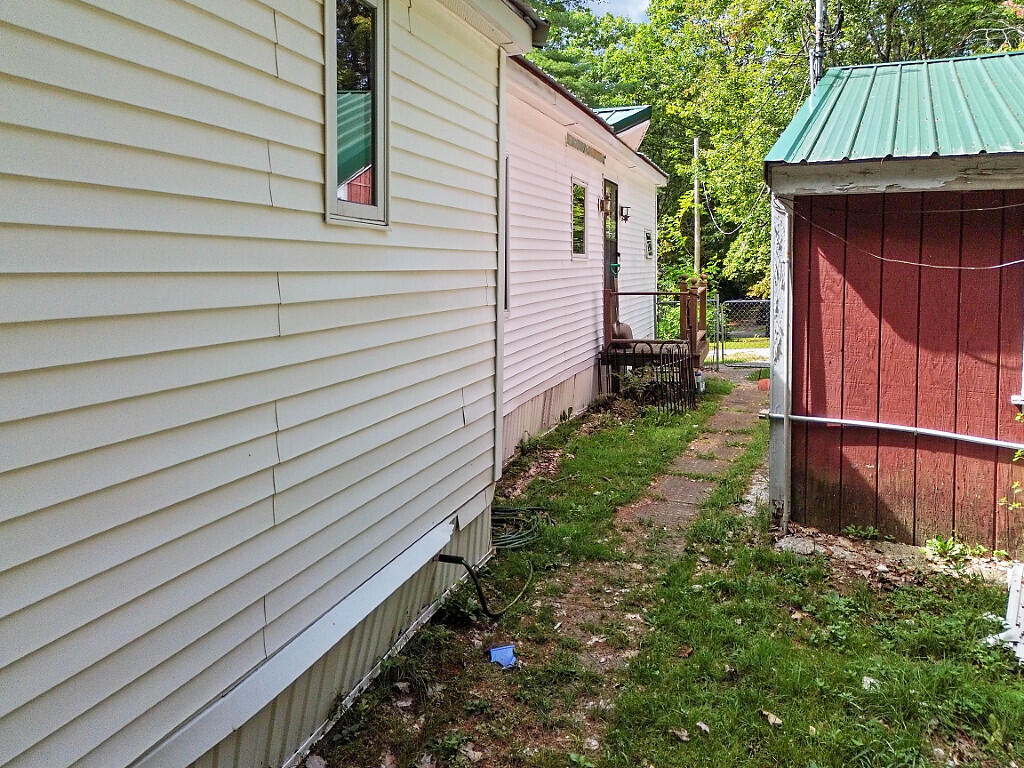 35 Abbott Road Albion ME 04910