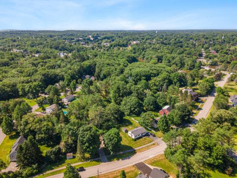 176 Melissa Drive Yarmouth ME 04096