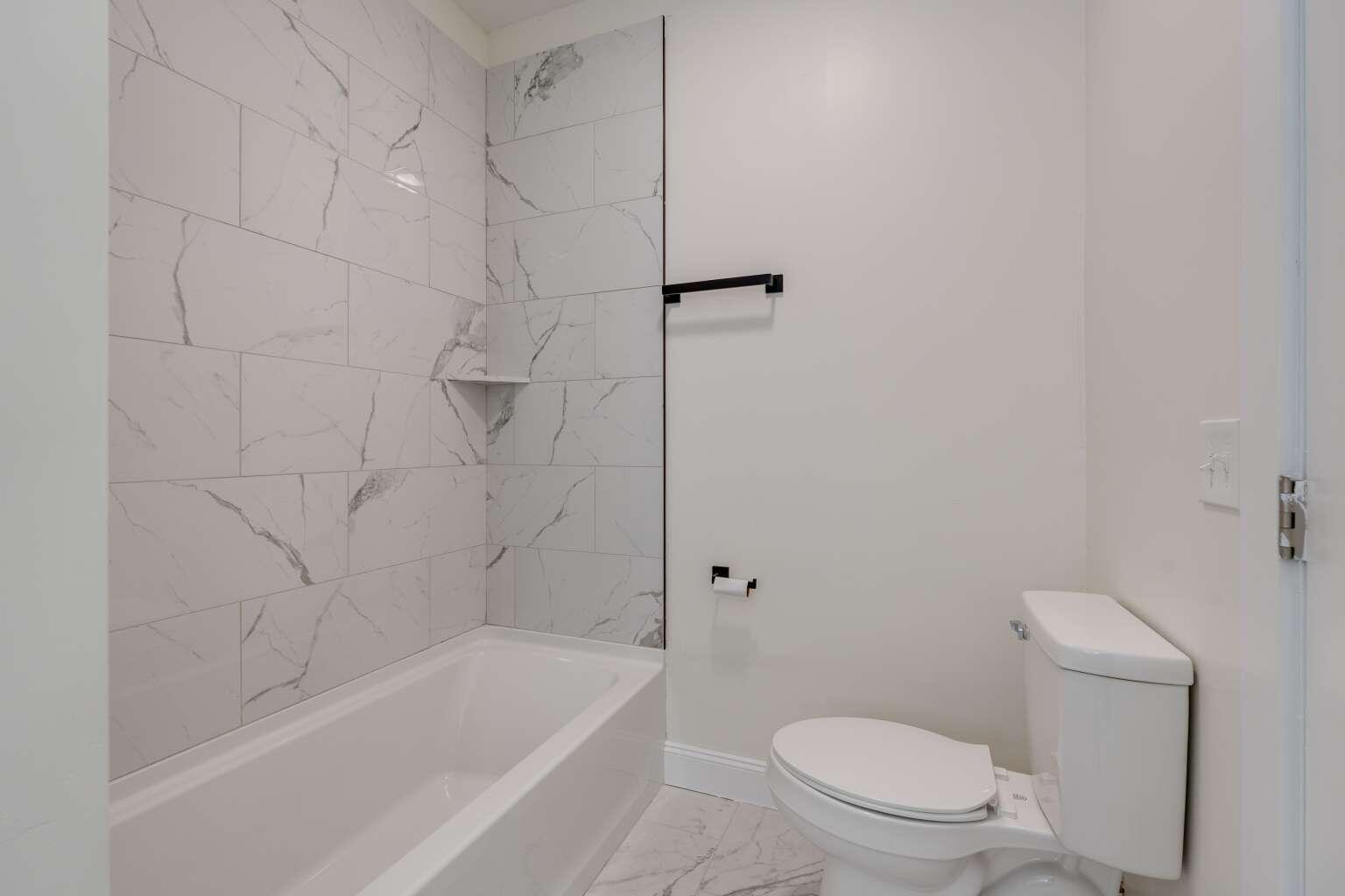 4 Deer Crossing Road Limerick ME 04048