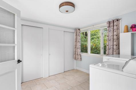 41 Lindsay Road York ME 03909