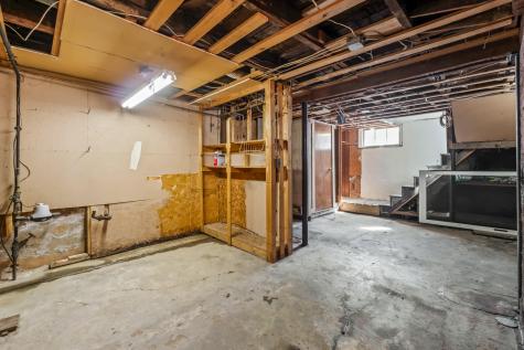 42 Murray Street Augusta ME 04330