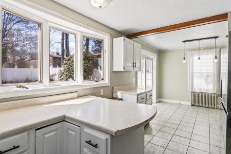 42 Murray Street Augusta ME 04330