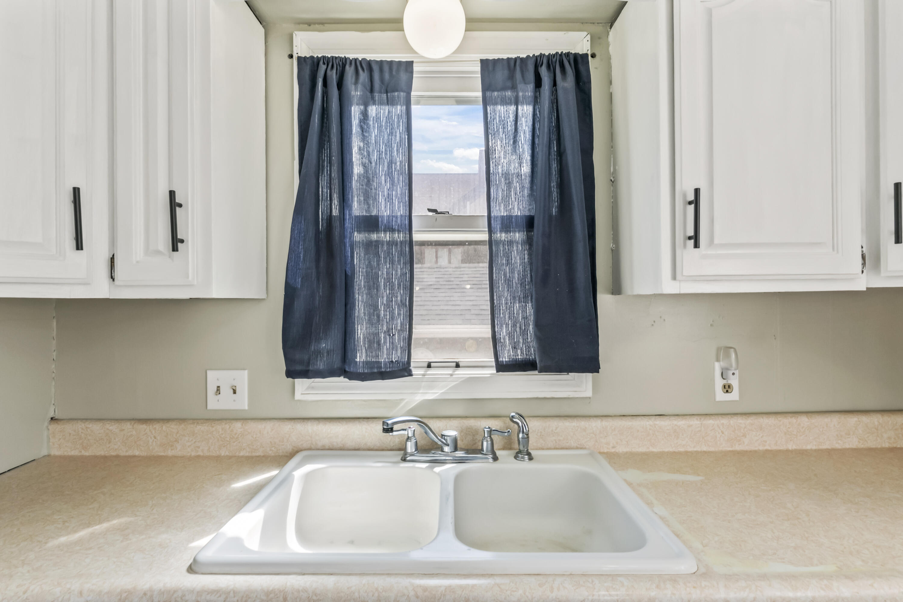 42 Murray Street Augusta ME 04330