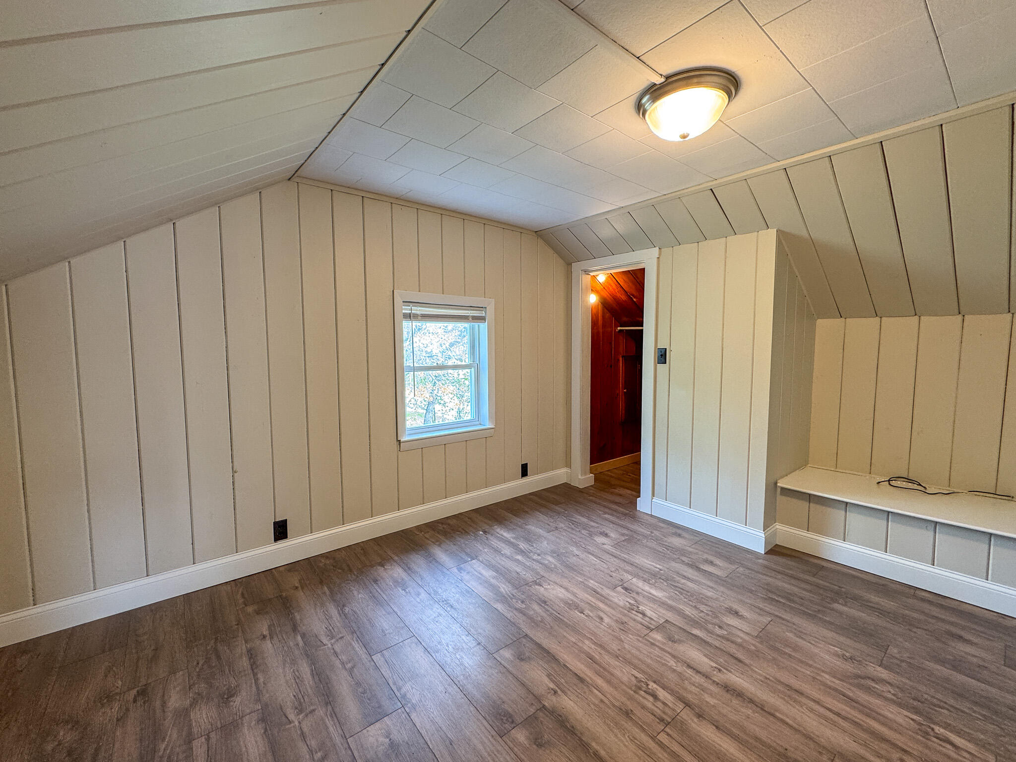 22 Ayer Street Lincoln ME 04457