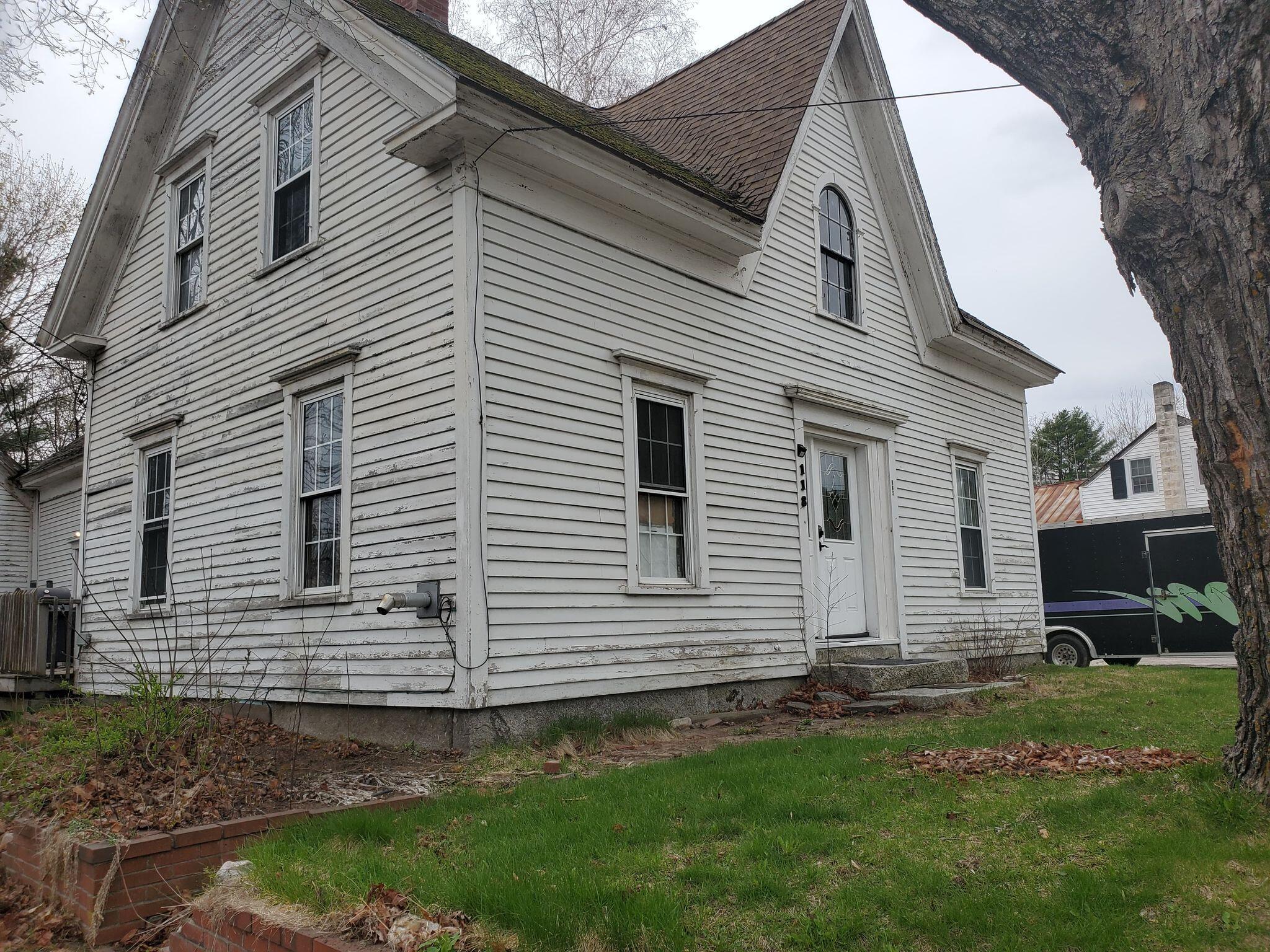 118 Pleasant Street Oxford ME 04270