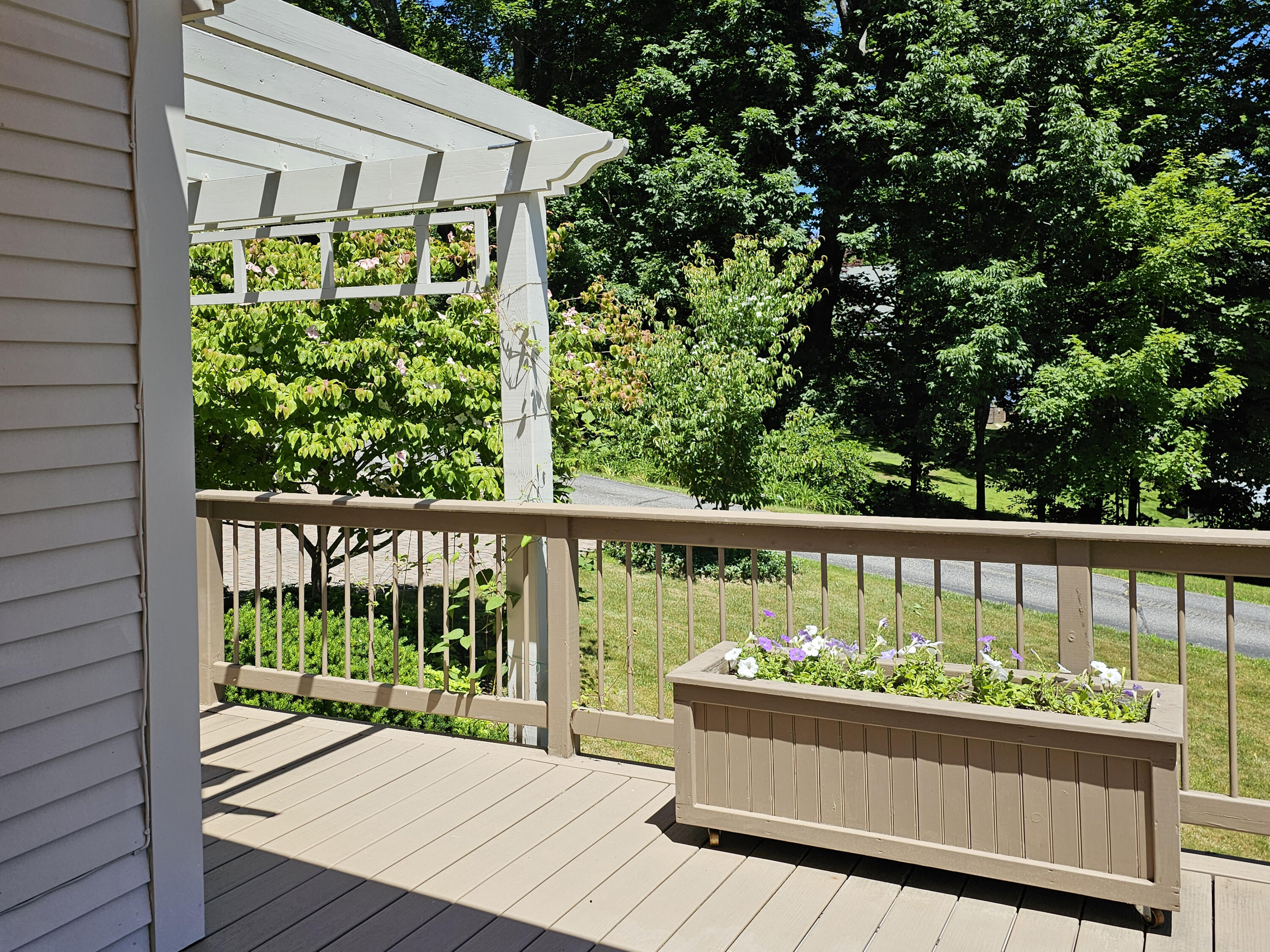 5 Waterview Lane Newcastle ME 04553