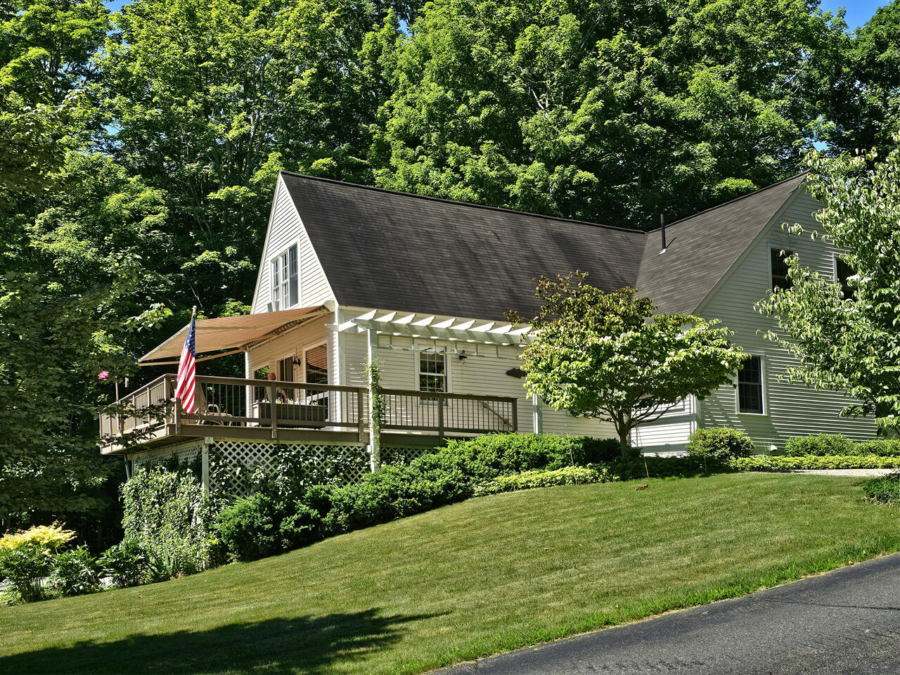 5 Waterview Lane Newcastle ME 04553