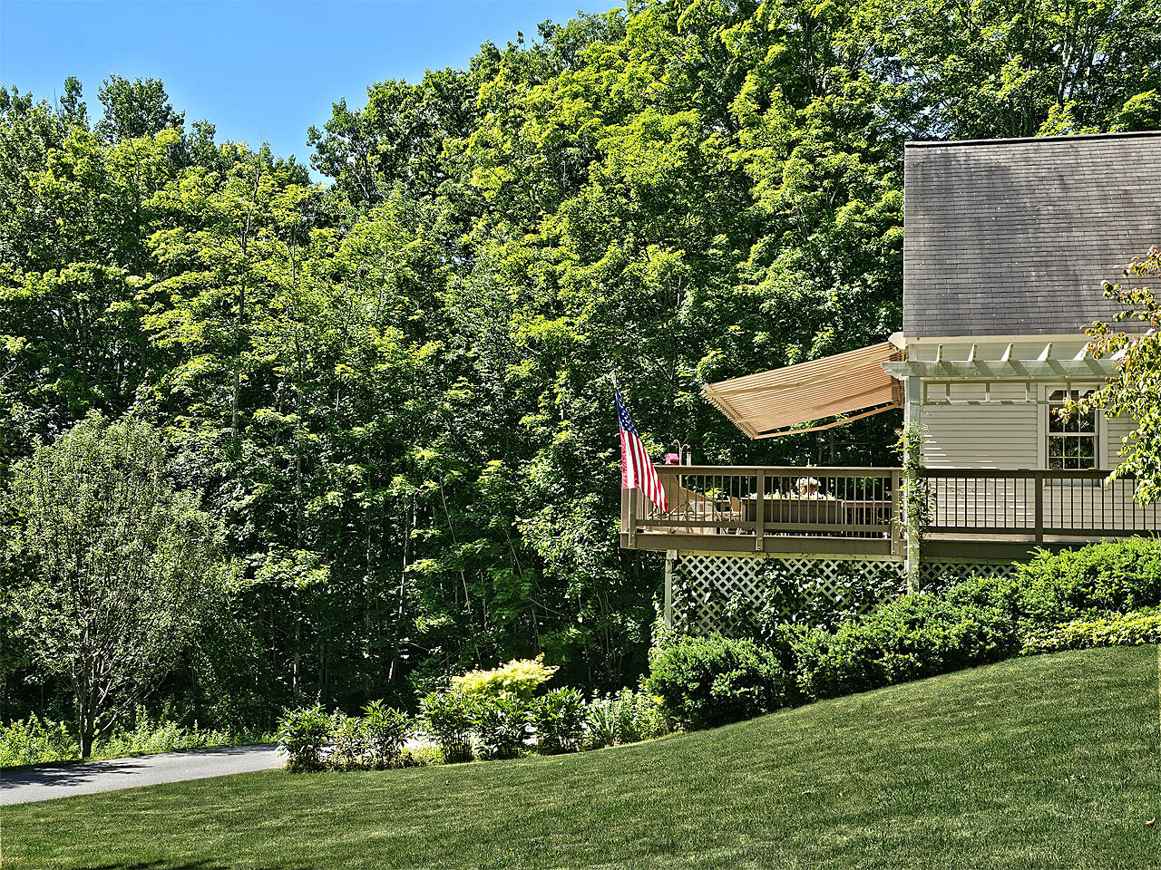 5 Waterview Lane Newcastle ME 04553