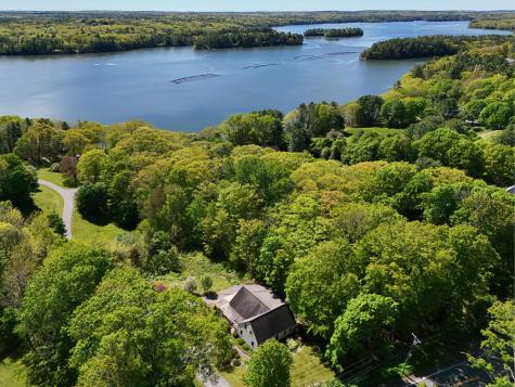 5 Waterview Lane Newcastle ME 04553