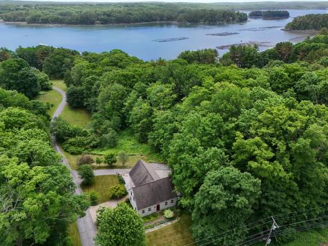 5 Waterview Lane Newcastle ME 04553