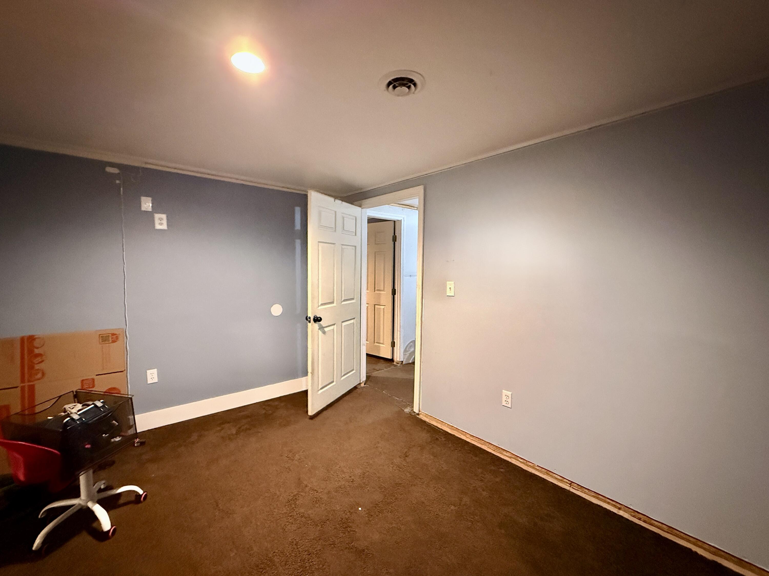 98 New County Road Rockland ME 04841