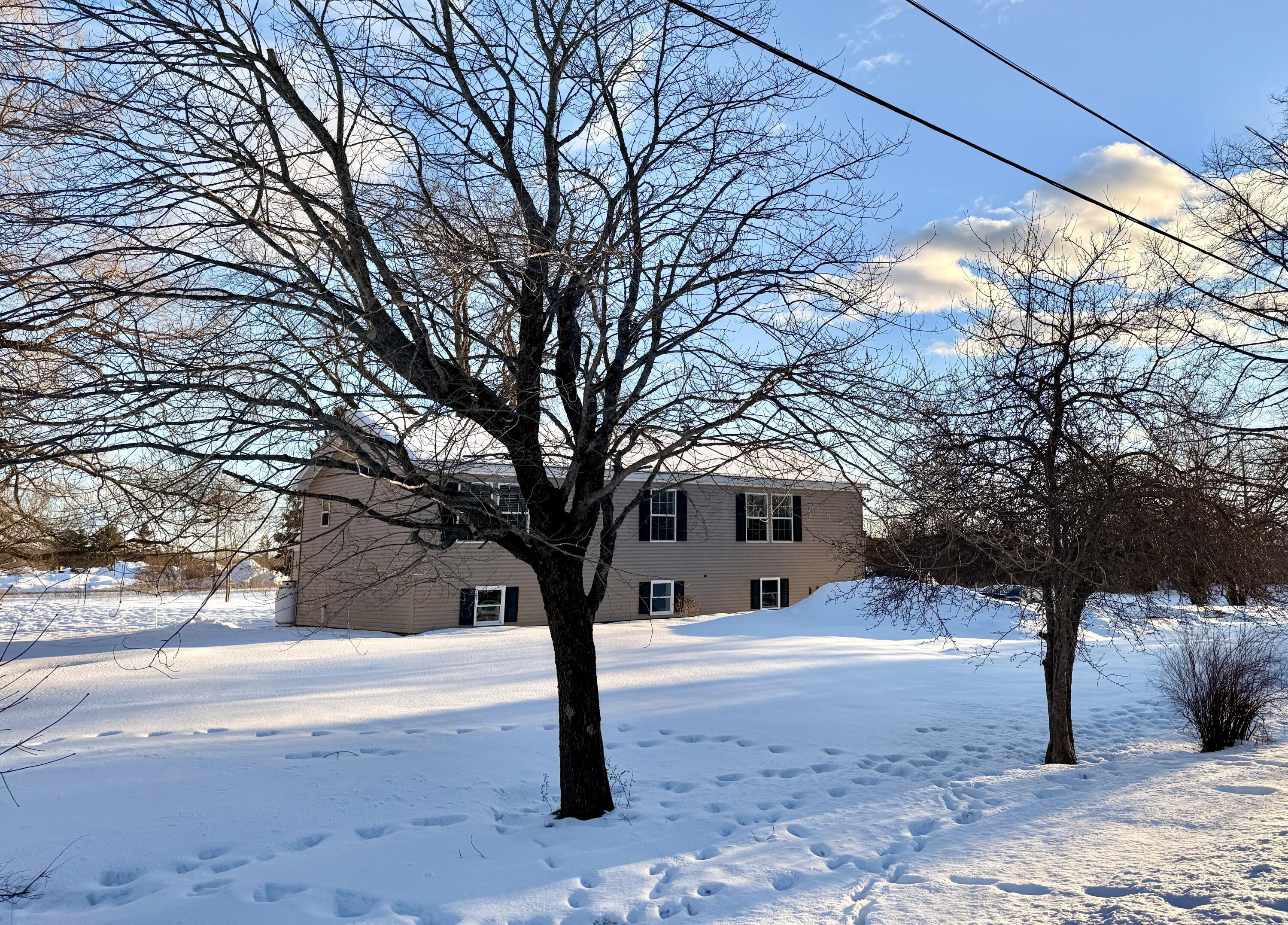 98 New County Road Rockland ME 04841