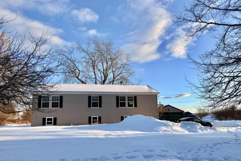 98 New County Road Rockland ME 04841