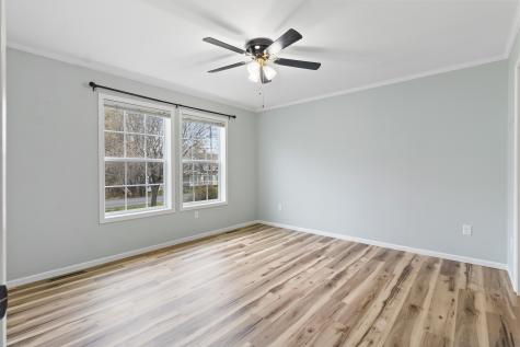 98 New County Road Rockland ME 04841