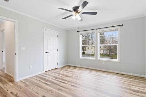 98 New County Road Rockland ME 04841