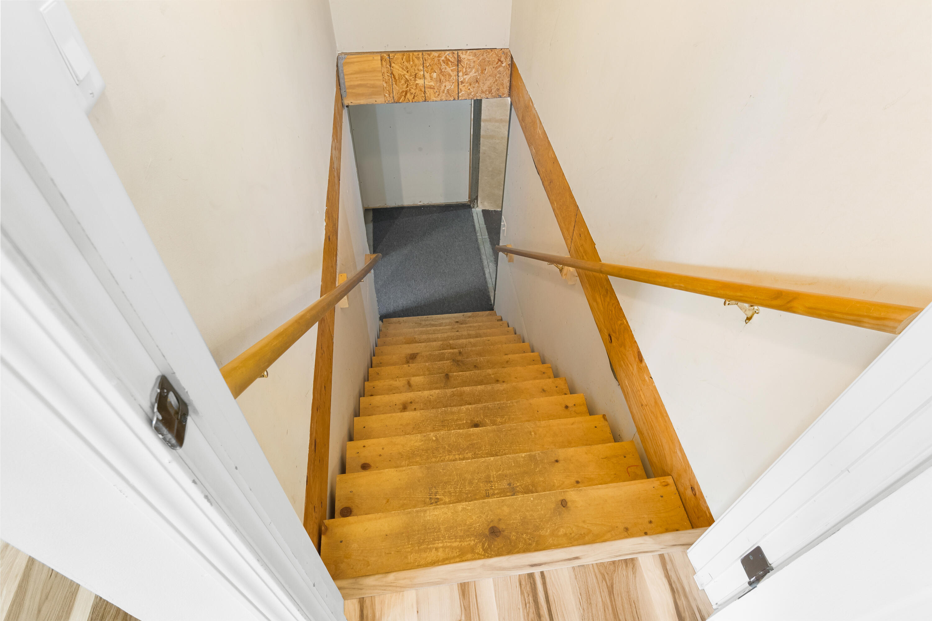 98 New County Road Rockland ME 04841