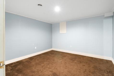 98 New County Road Rockland ME 04841