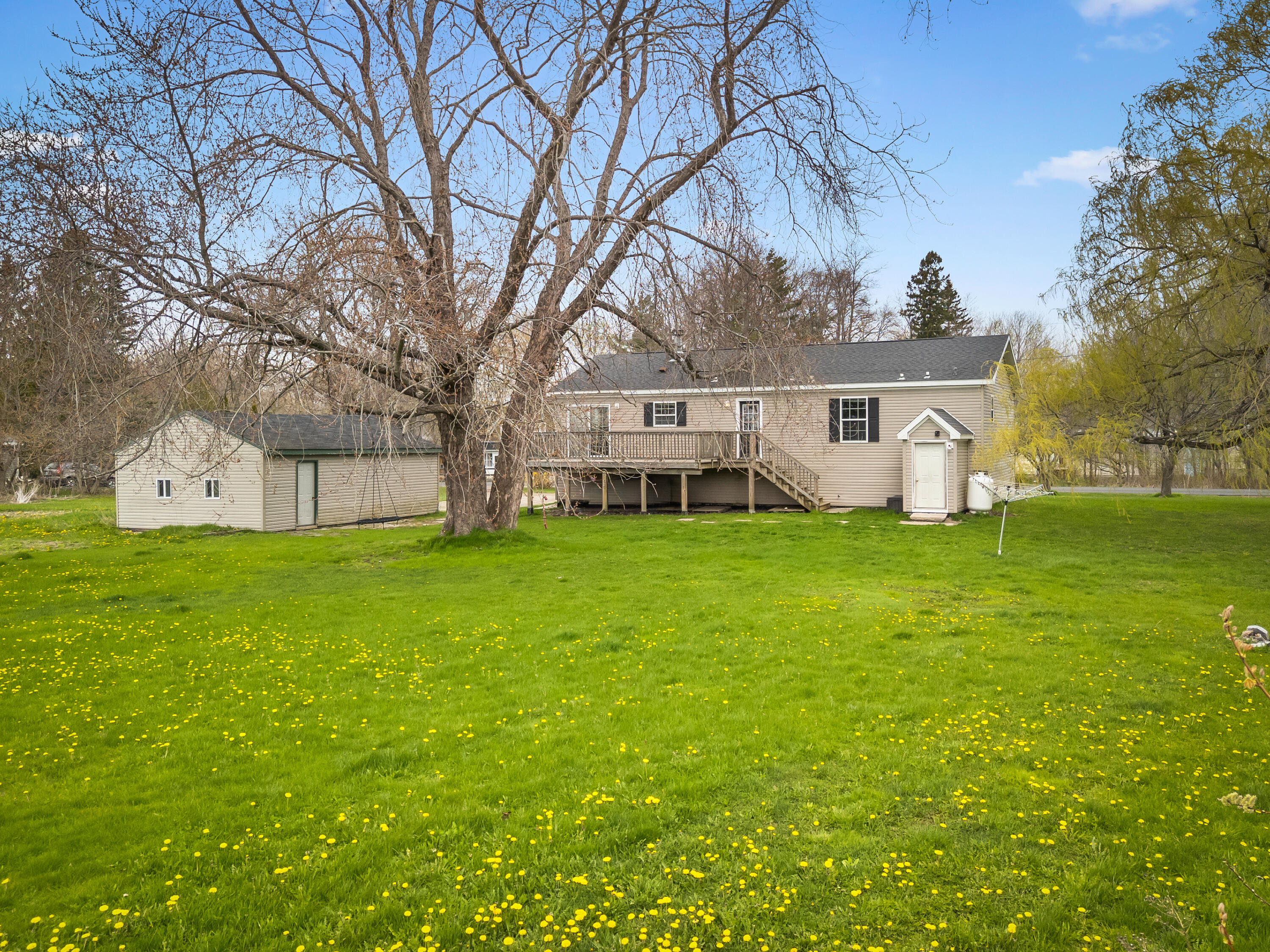 98 New County Road Rockland ME 04841
