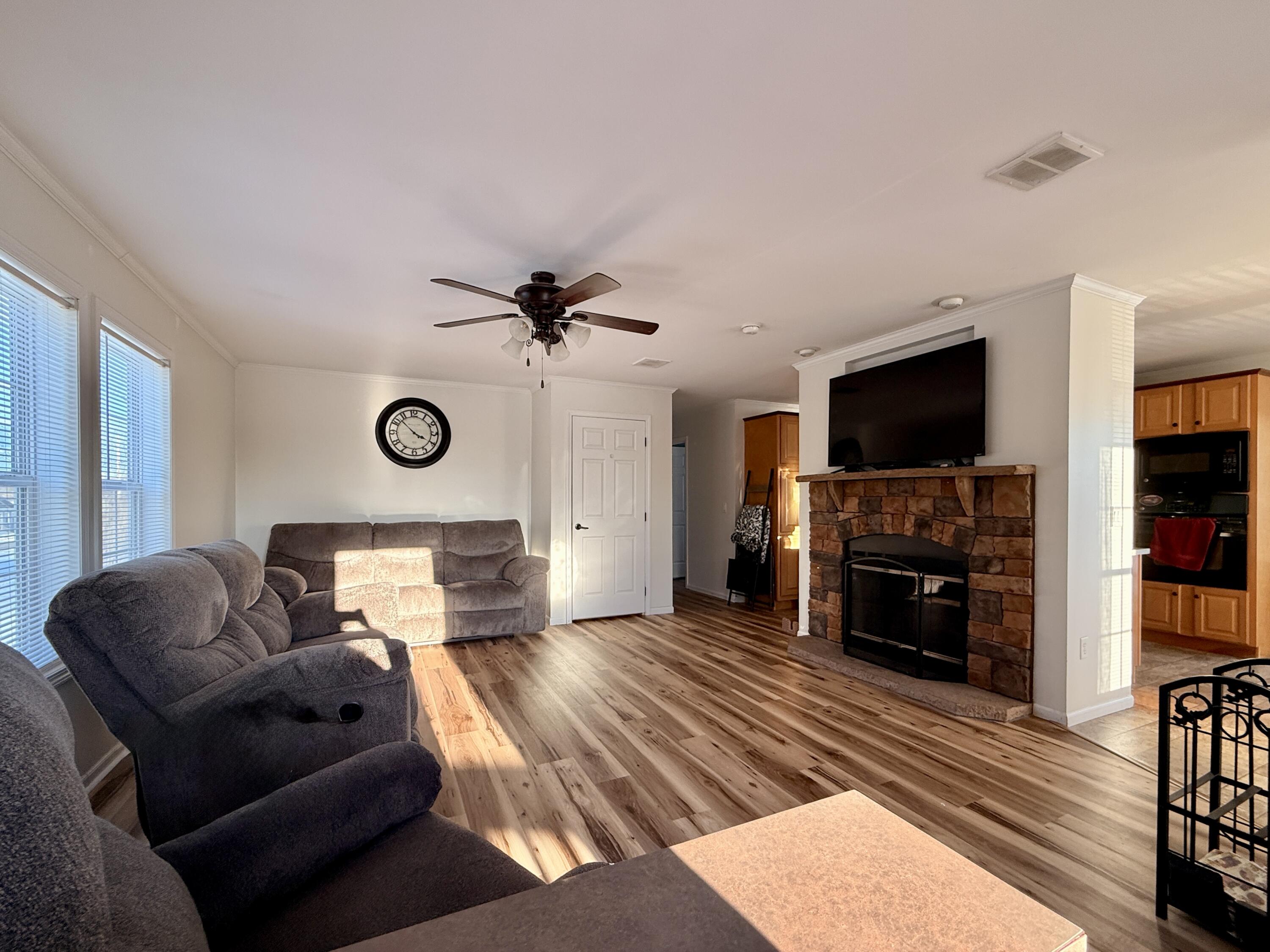 98 New County Road Rockland ME 04841