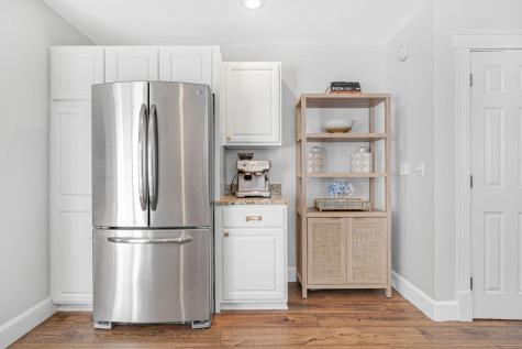 1 Geary Way Falmouth ME 04105