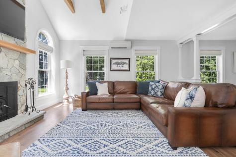 1 Geary Way Falmouth ME 04105