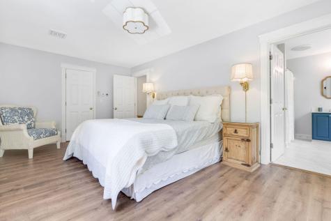 1 Geary Way Falmouth ME 04105