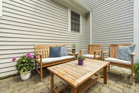 1 Geary Way Falmouth ME 04105