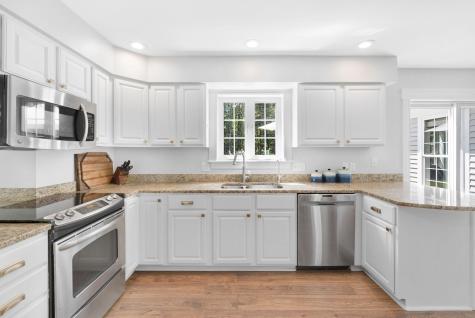 1 Geary Way Falmouth ME 04105