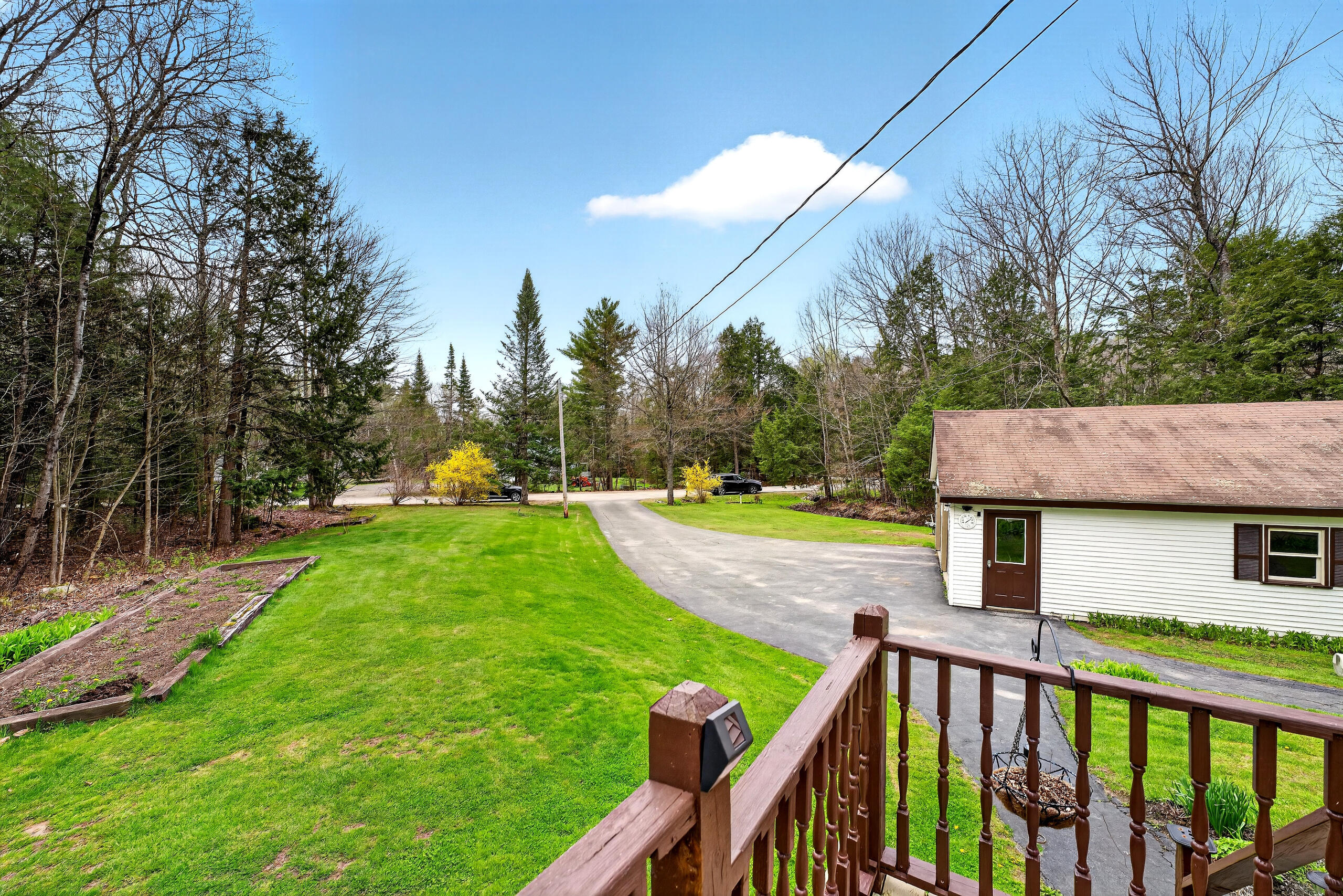 48 Hemlock Ridge Road Chelsea ME 04330