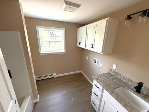 45 Snowberry Lane Palermo ME 04354