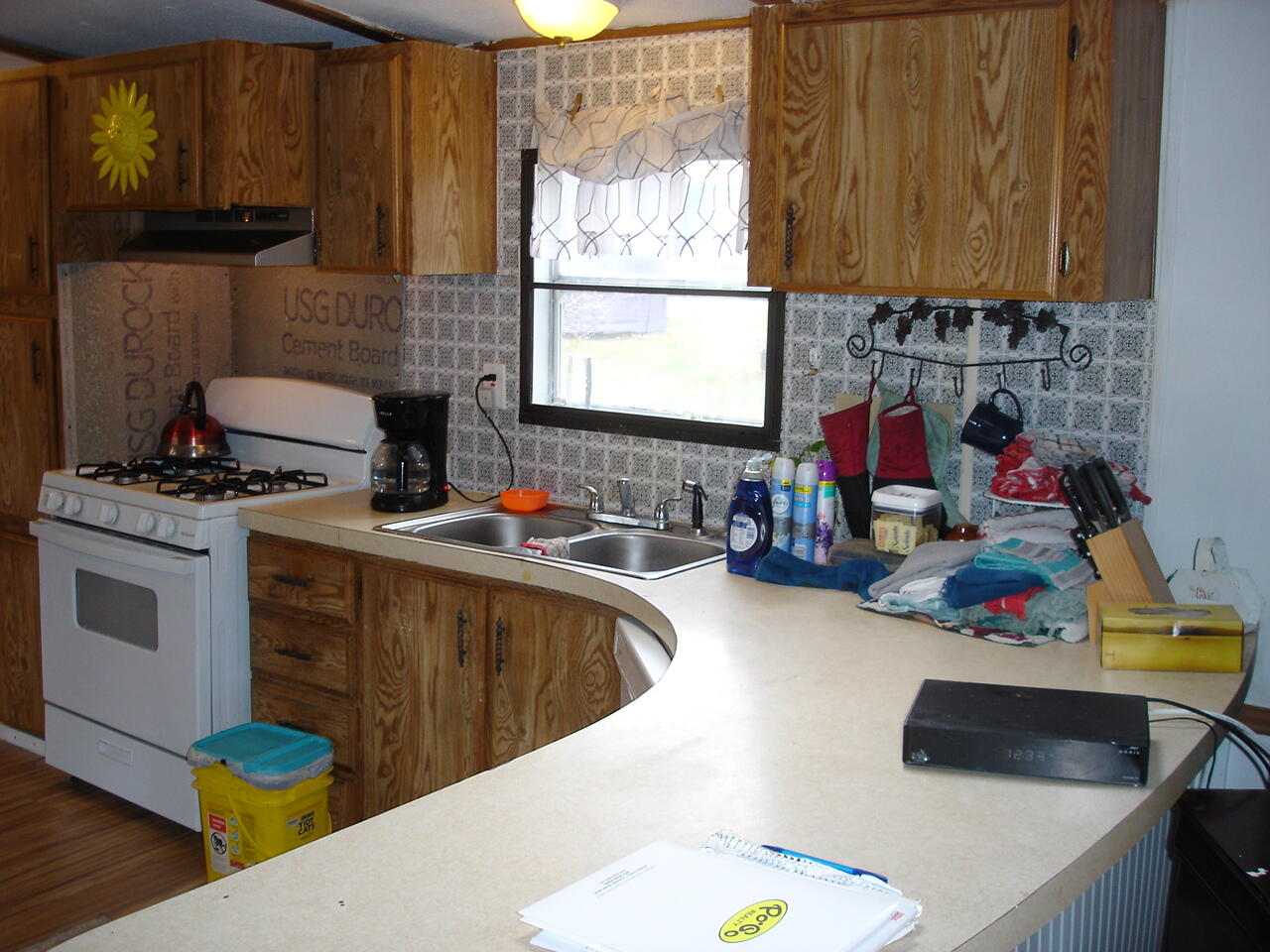 9 Holiday Lane Standish ME 04084