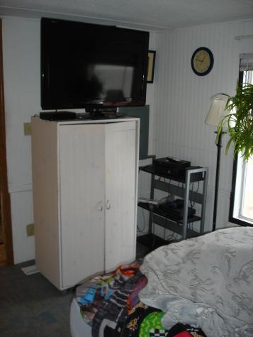 9 Holiday Lane Standish ME 04084