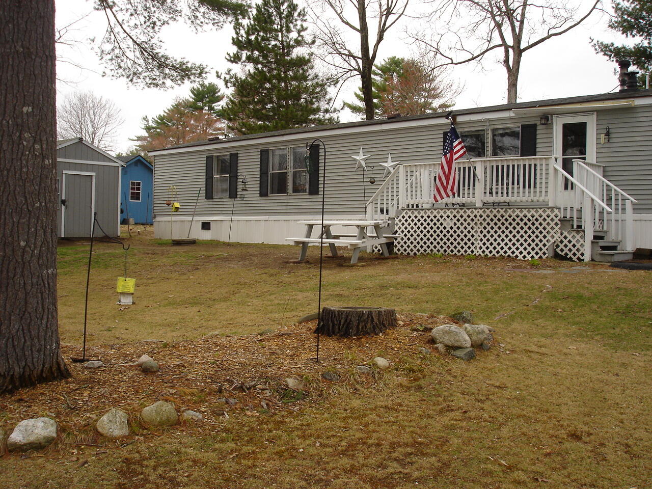9 Holiday Lane Standish ME 04084