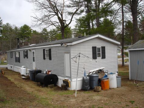 9 Holiday Lane Standish ME 04084