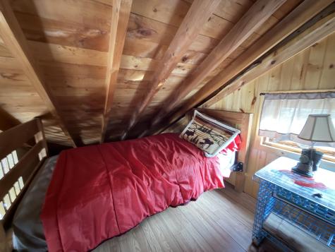 76 Hoover Lane Lincoln ME 04457