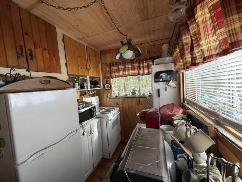 76 Hoover Lane Lincoln ME 04457