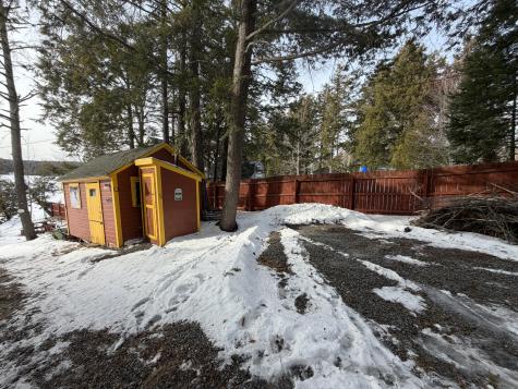 76 Hoover Lane Lincoln ME 04457