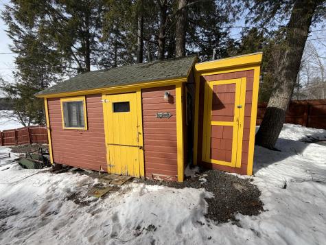 76 Hoover Lane Lincoln ME 04457