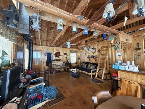 76 Hoover Lane Lincoln ME 04457