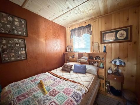 76 Hoover Lane Lincoln ME 04457