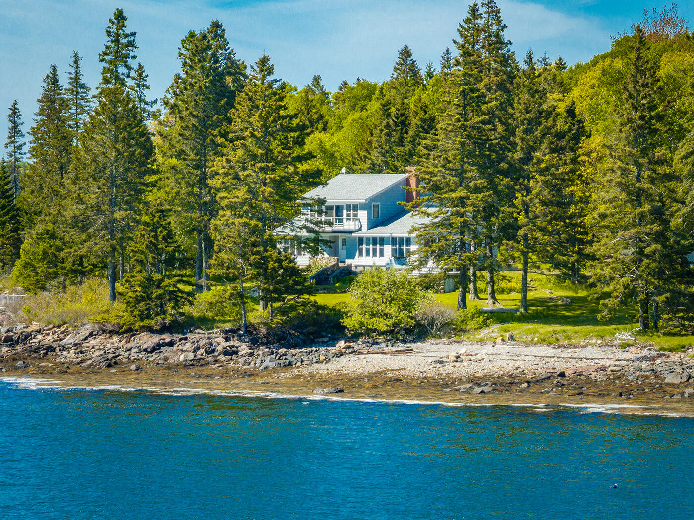250 Davis Point Road Cushing ME 04563