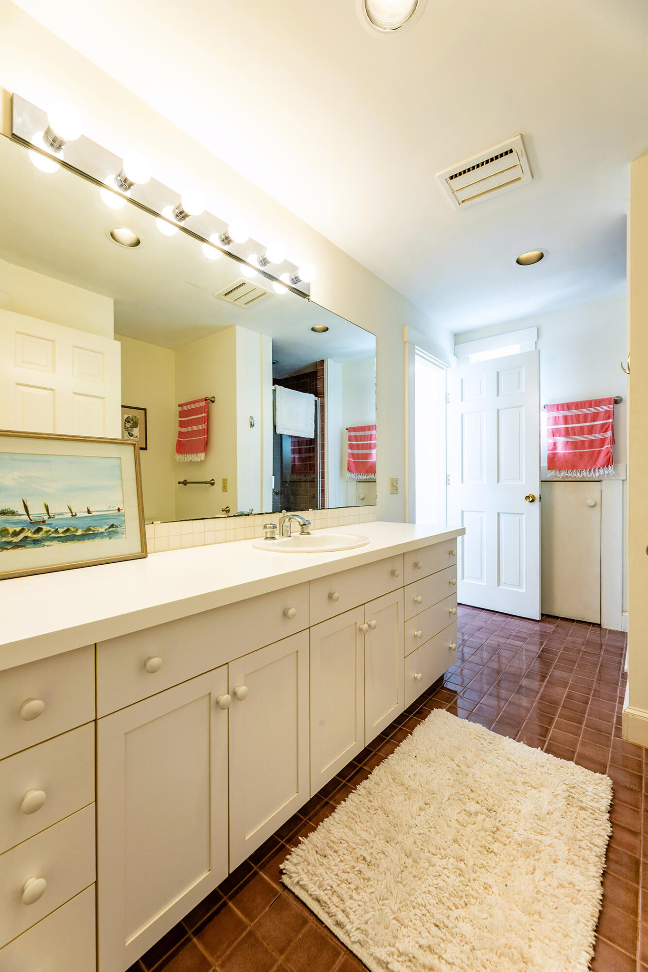 250 Davis Point Road Cushing ME 04563