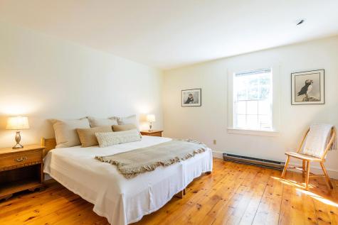 250 Davis Point Road Cushing ME 04563