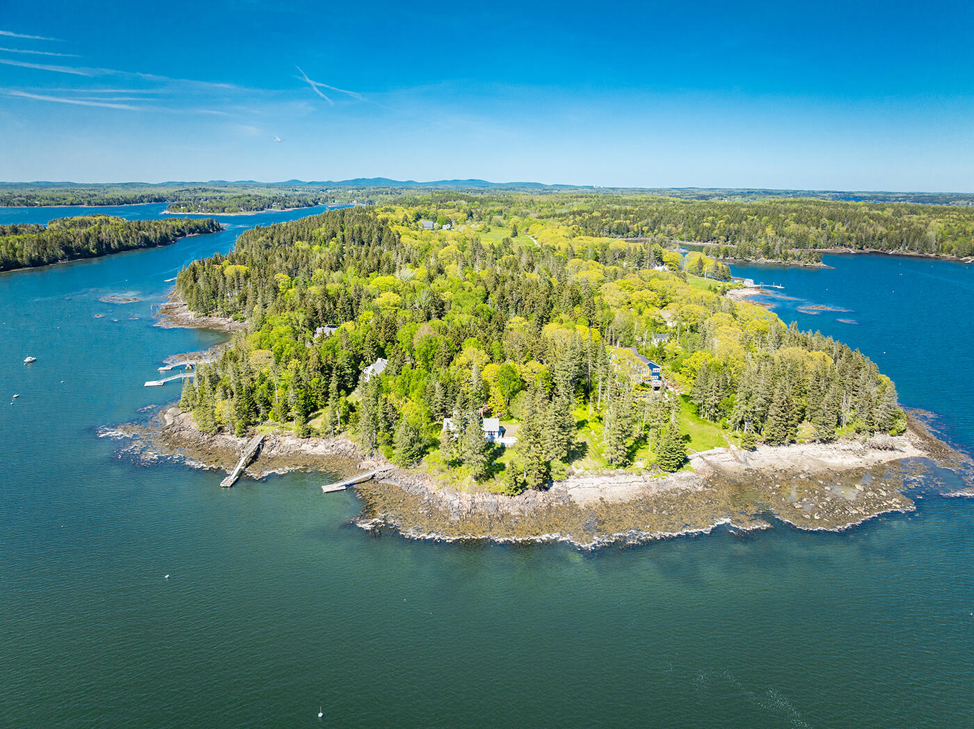 250 Davis Point Road Cushing ME 04563