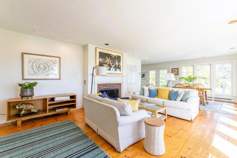 250 Davis Point Road Cushing ME 04563