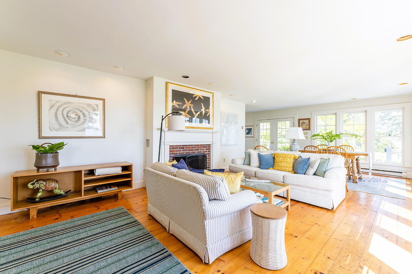 250 Davis Point Road Cushing ME 04563