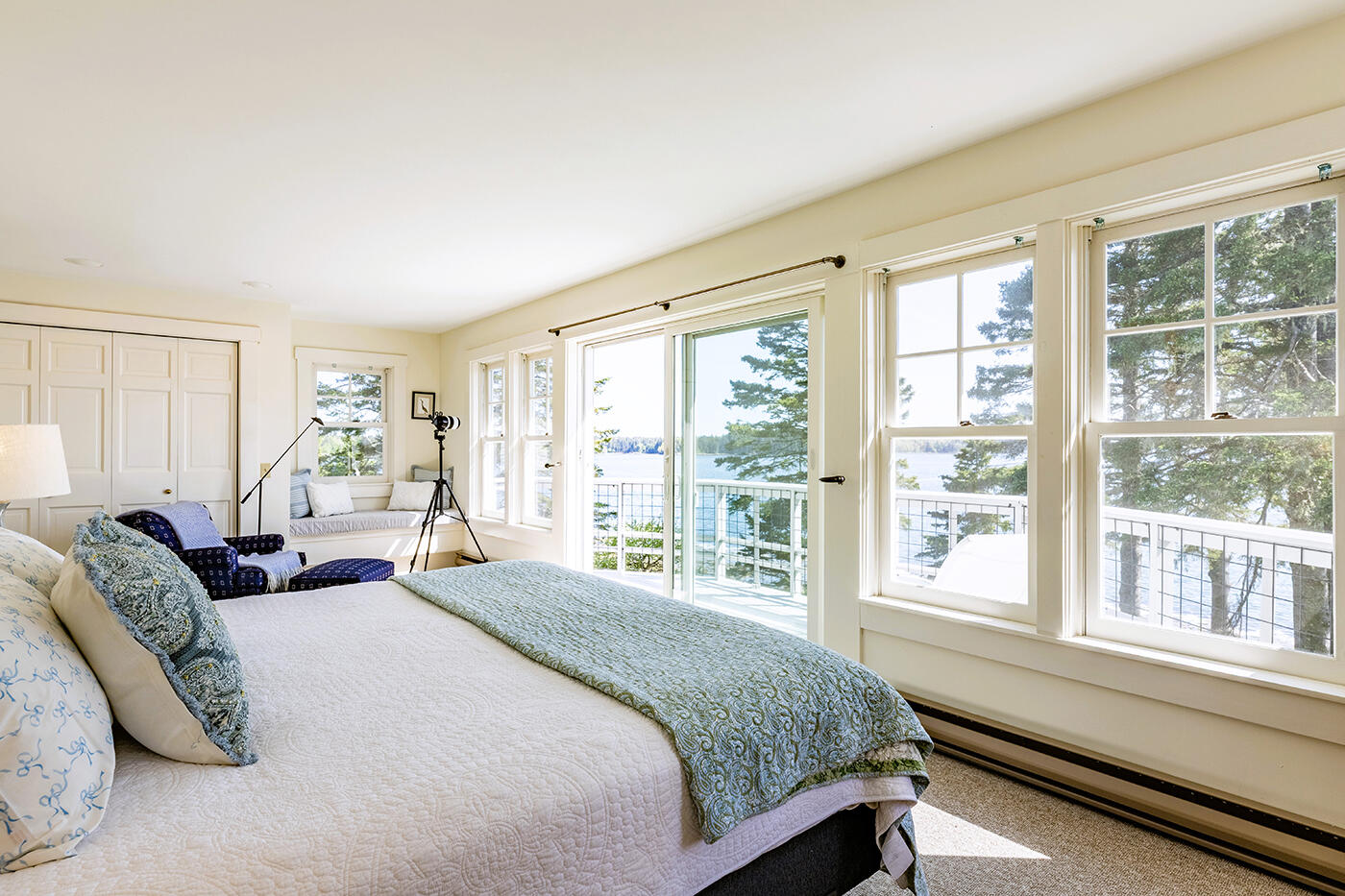 250 Davis Point Road Cushing ME 04563